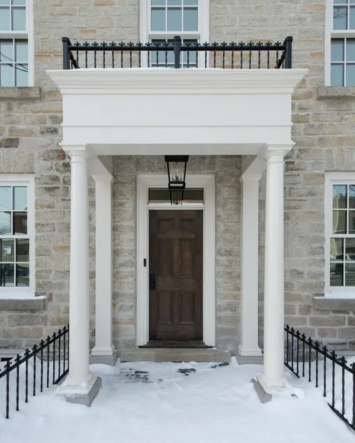 Restored stonehouse in the heart of Perth. - Image 1