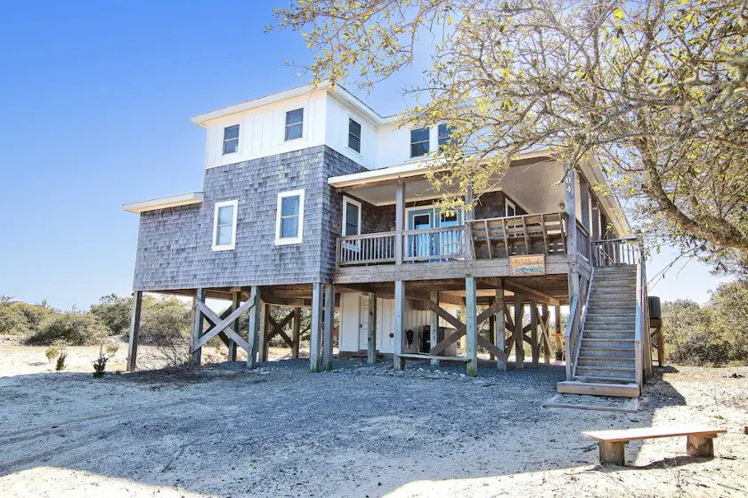 Oceanside, Hot Tub, Screened Porch, Wild Horses, 4x504, Sol Searcher - Image 1