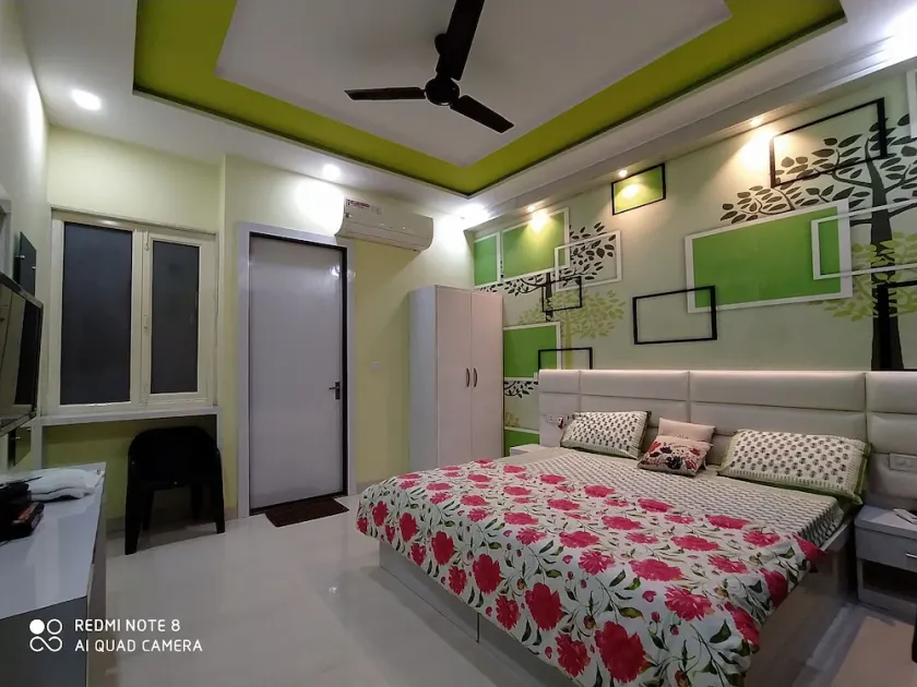 Baba Home Stay(Luxury Rooms)- Stay with Indian Family. - Image 1