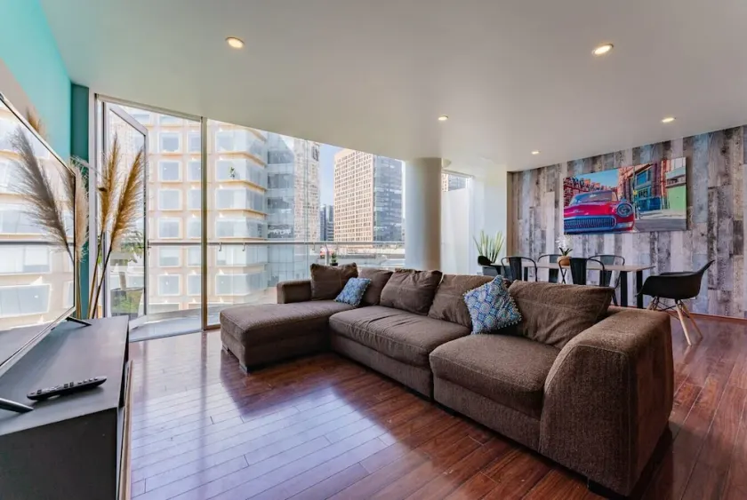 VH | Modern Apartment | Rooftop and Gym | 12 - Image 1