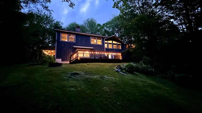 Ski/Lake house for all seasons- Minutes to all - Image 1