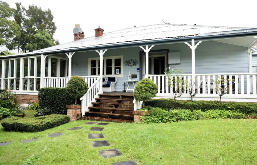 Mildenhall - an elegant country 6 bedroom home in beautiful Bundanoon NSW - Image 1