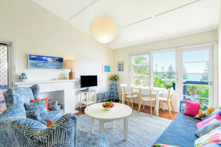 Hidden Jewel with Ocean Views - Image 1