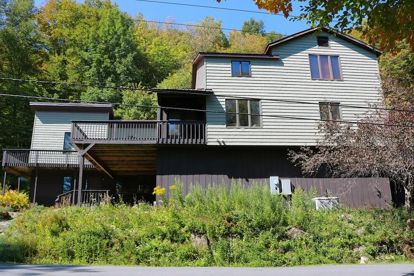 Waterfront Home - Image 1