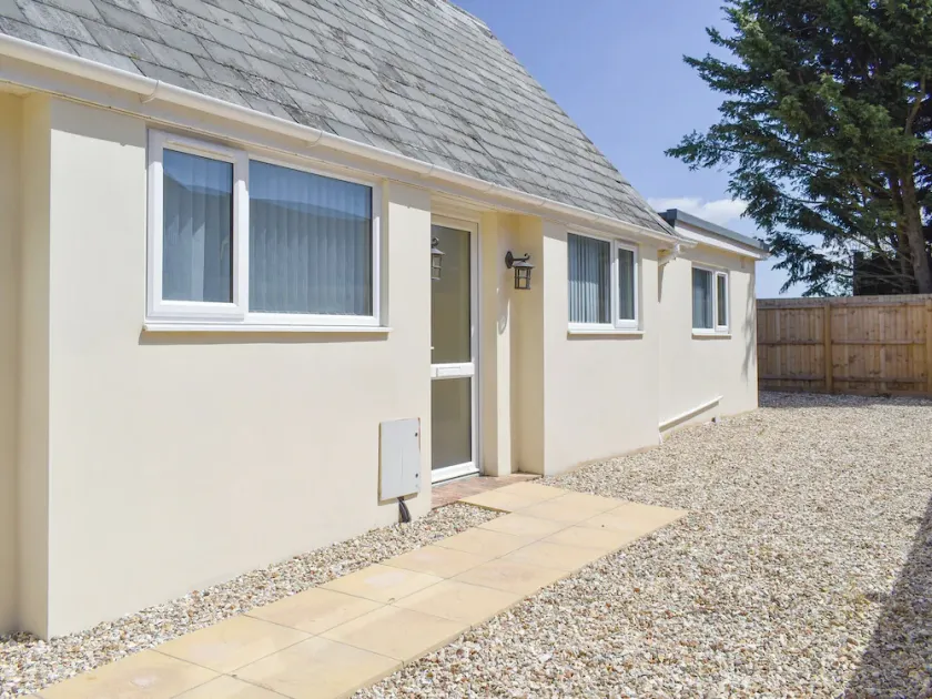 2 bedroom accommodation in Moreton, near Wareham - Image 1