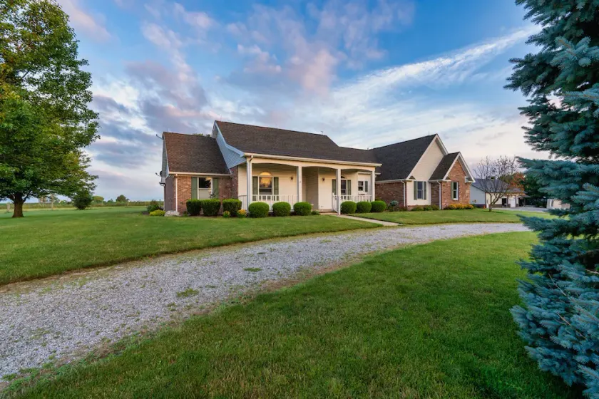 Authentic Farm-Stay Experience! - Image 1