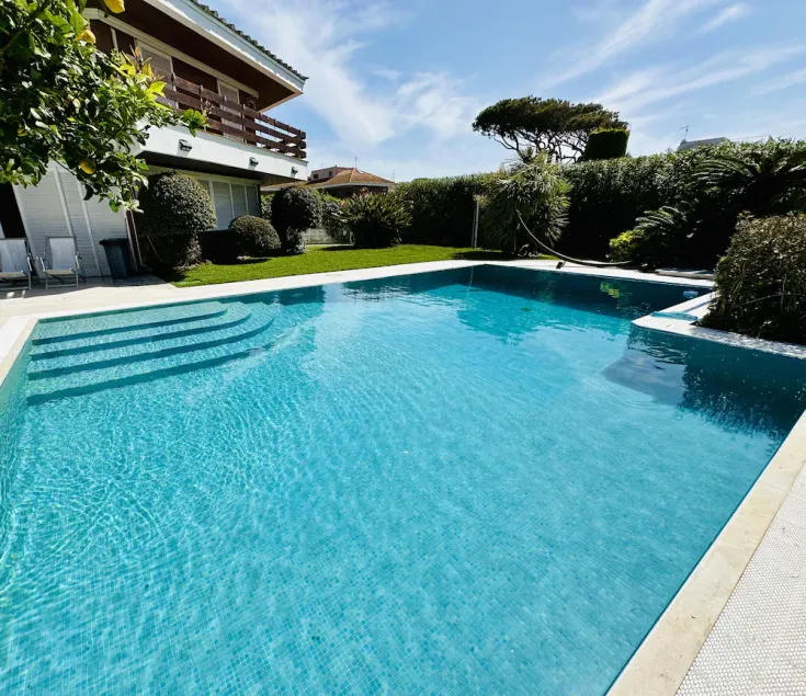 Atemberaubende Luxusvilla nur wenige Meter vom Meer, Whirlpool und privatem Pool entfernt - Image 1