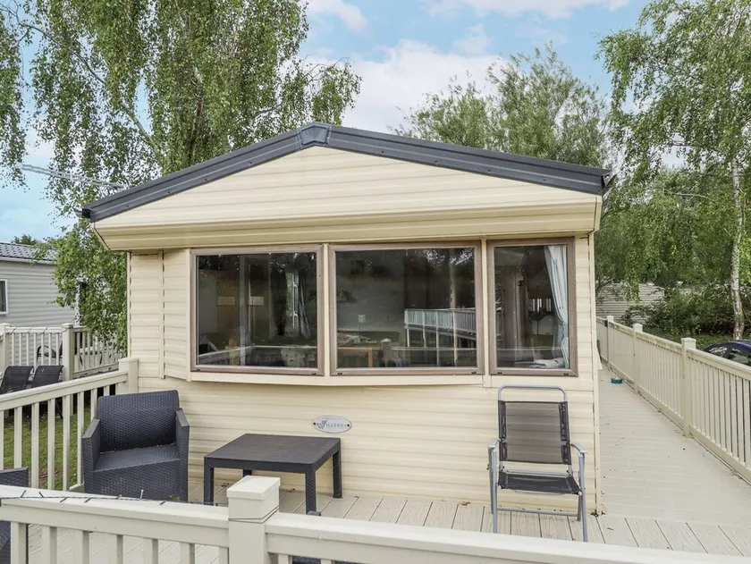 31 Castle View - Image 1