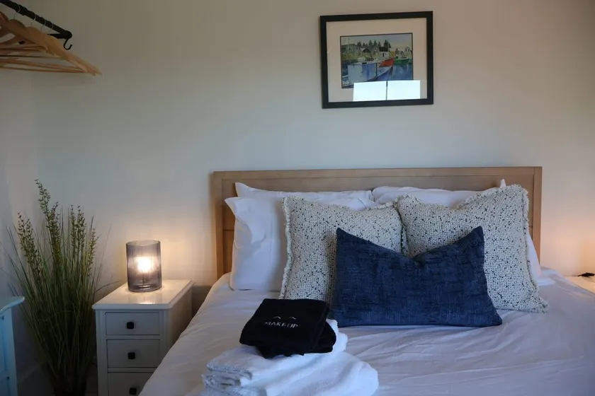Valley Pearl Suite | 2 BDRM sleeps 6, full kitchen - Image 1