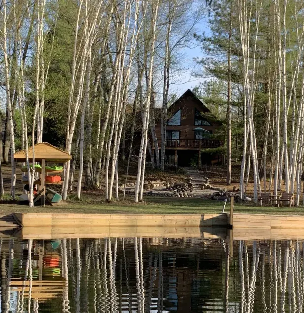 Nature lovers paradise w/direct access to lake,  trails & ample trailer parking. - Image 1
