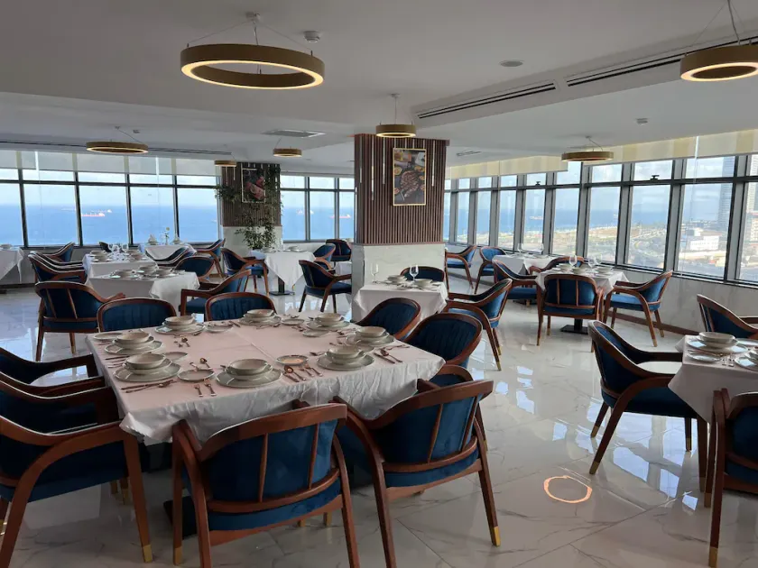 2H Hotel - Image 1
