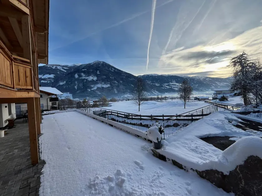 Thunhaus Apartments With Ski-storage - Image 1