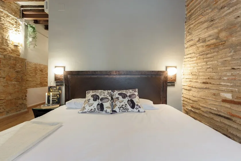 Nice and cozy studio in the city center with Wi-Fi - Image 1