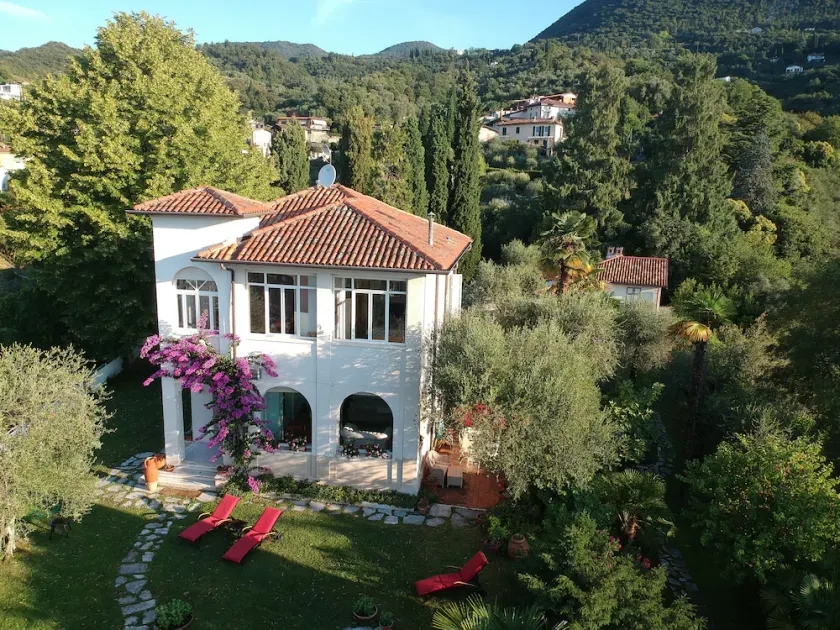 Luxuriöse Villa in Gardone Riviera mit herrlichem Garten und 180° Seeblick, Büro - Image 1