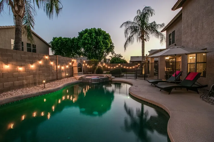 Sunshine and Good Times! Massive 5/bdrm with Pool, Hot Tub, and Game Room!  - Image 1