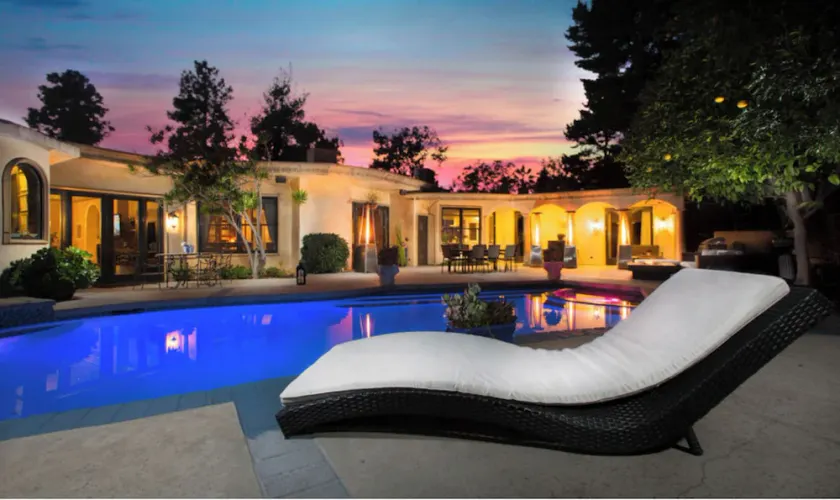 BH (Trousdale) Estate 4BD/5BA, Pool, Spa, Tennis/ basketball Court, Gym & More - Image 1