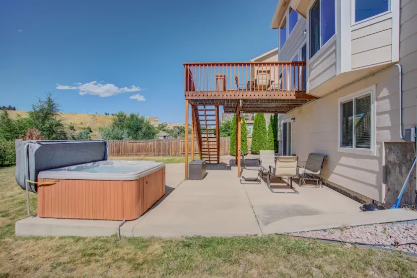 5BR Theatre & Arcade AF Academy Trails, W/hot Tub! - Image 1