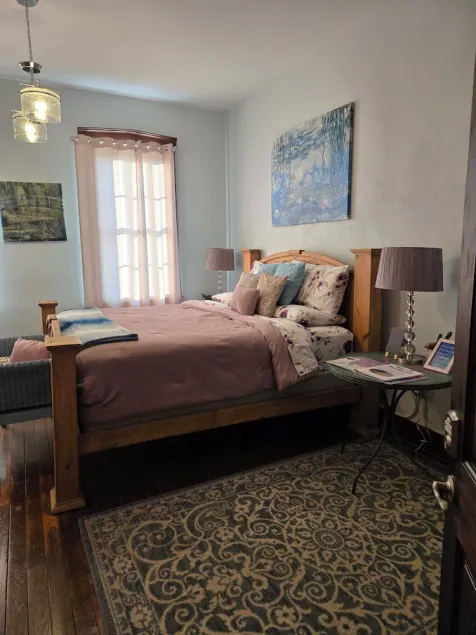 The Monet Suite is one of our four rooms. - Image 1