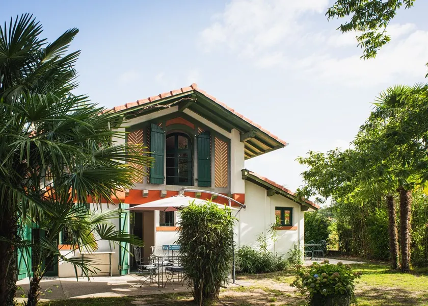 Restored holiday house with all comforts near the sea - Image 1