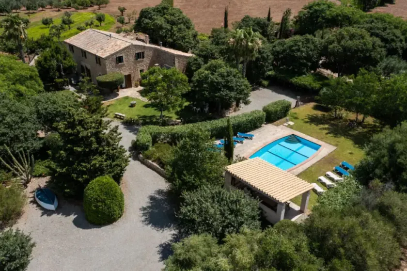 Villa 'Ca'n Pont' avec vue sur les montagnes, piscine privée et Wi-Fi - Image 1