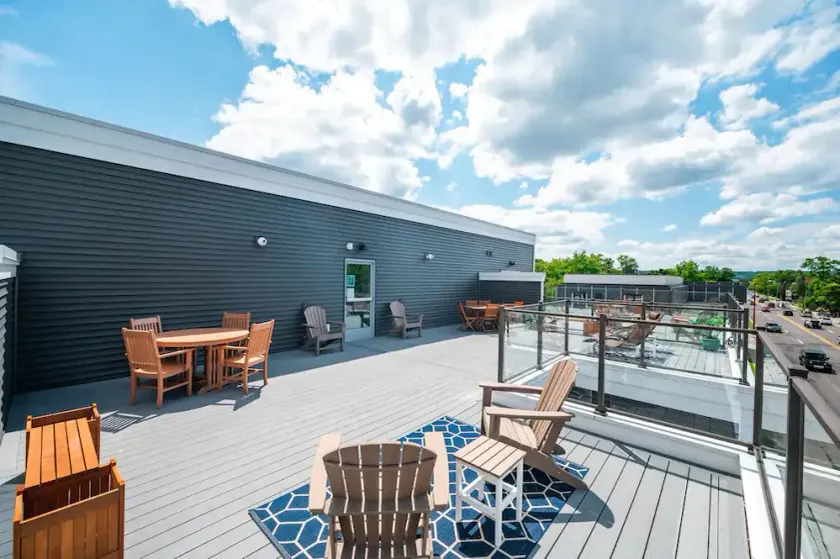 Walk to downtown T.C. New 2 Bedroom Condo! - Image 1