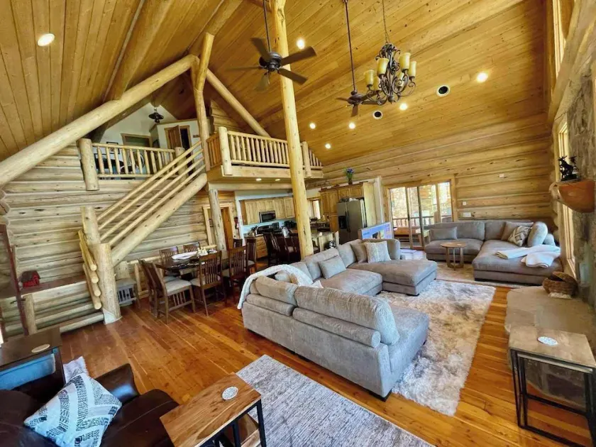 'The Nest'  Rustic Luxury Cabin with Hot Tub & Stunning Views at Powder Mountain - Image 1