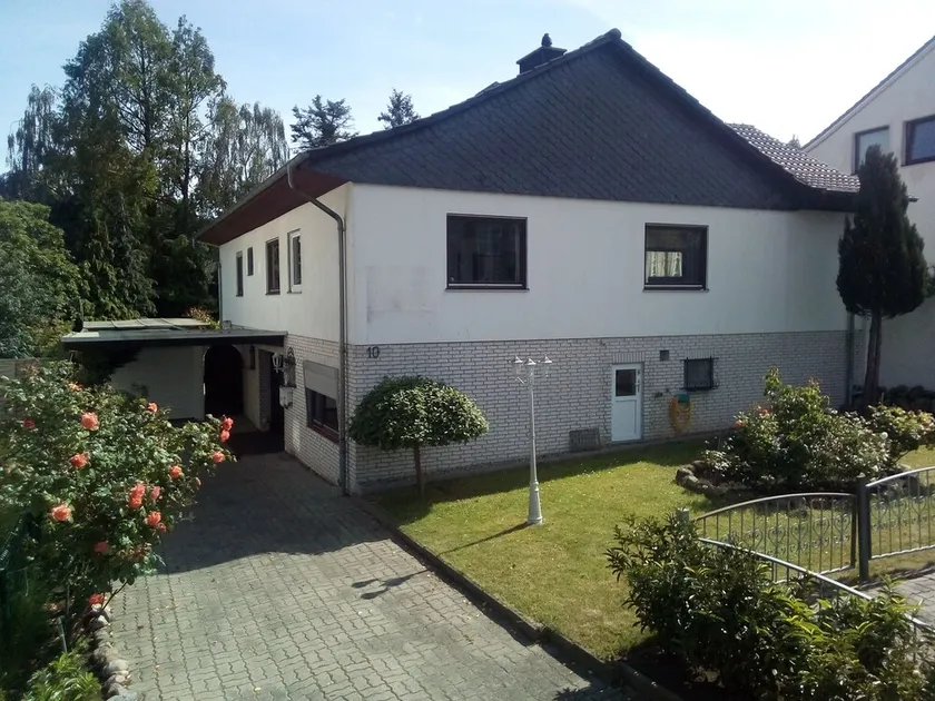 Very nice and comfortable 130 sqm apartment in a quiet location close to the city center - Image 1