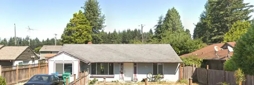Dog Friendly Cozy Remodeled Shoreline Rambler - Image 1