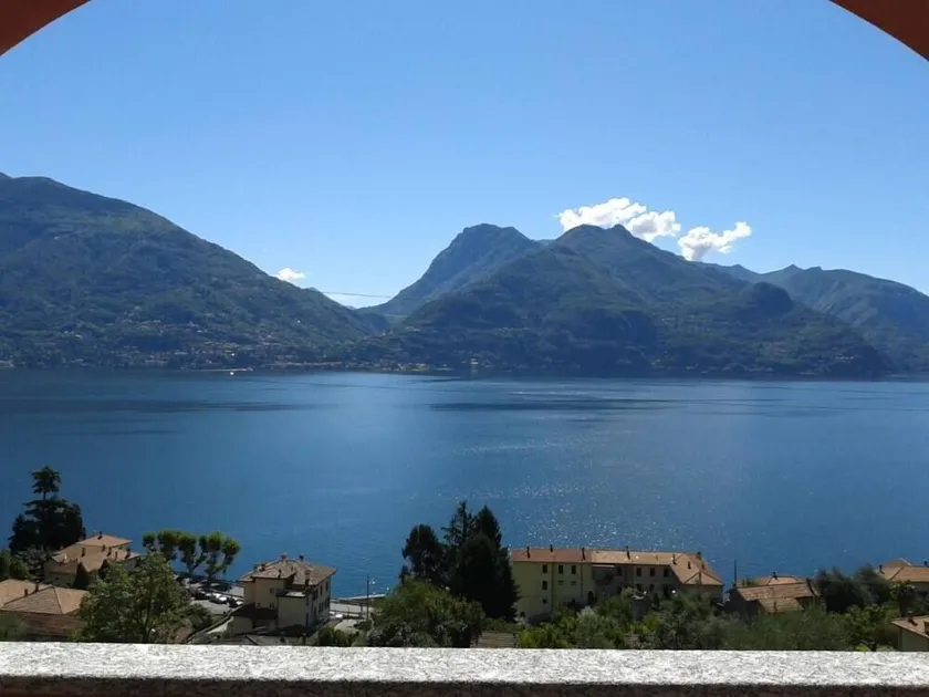 CASA AZALEA Grazioso appartamento con meravigliosa vista lago - Image 1