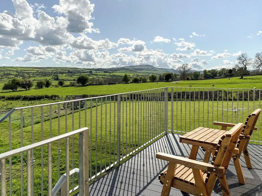 1 bedroom accommodation in Harmby, near Leyburn - Image 1