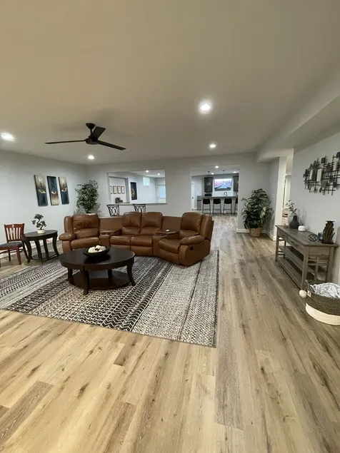 Beautiful Annapolis 3 Bedroom Basement Apartment, Super Clean, Super Spacious !! - Image 1