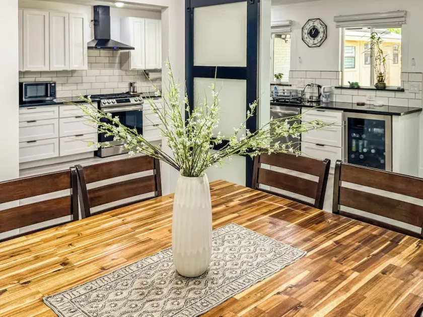 The Houston Oasis - Urban Luxury - Image 1