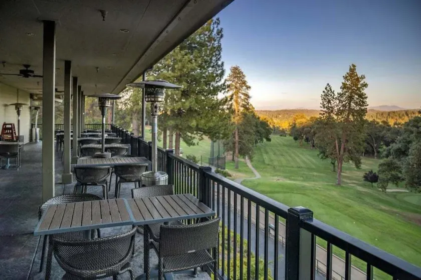 Miner's Claim - Home with 2 Decks & Pool - Image 1