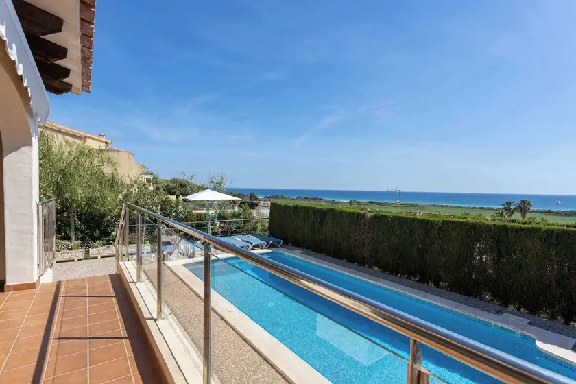 Villa Primrosa - beautiful sea views - Image 1