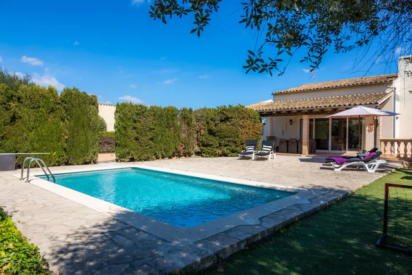 GREAT VILLA WITH PRIVATE POOL, CLOSE TO THE BEACH, FULLY EQUIPED. - Image 1