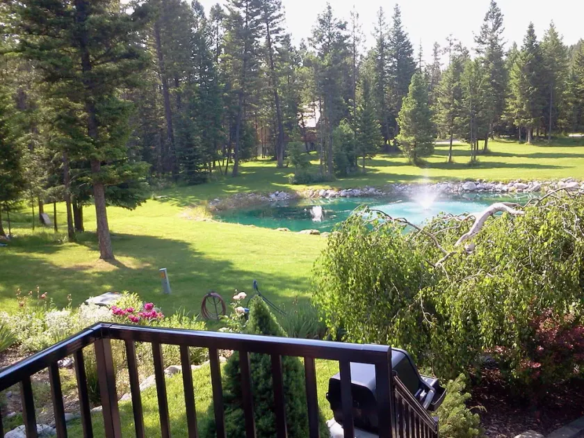 Large Whitefish Lodge • Great Location• Near Glacier & Skiing• Hot Tub• Firepit - Image 1