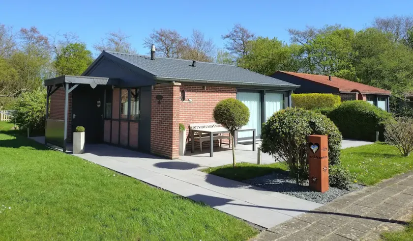 Bungalow + Ruderboot + Internet - direkt am Wasser in perfekter ruhiger Südlage - Image 1