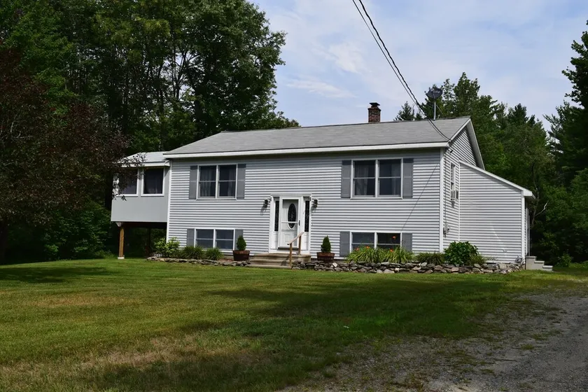 Comfortable Getaway Home- A comfortable retreat in the White Mountains! - Image 1