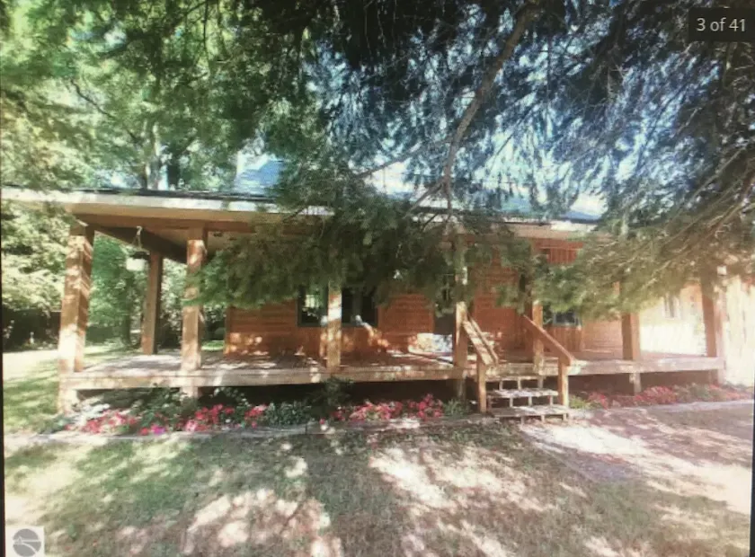 Welcome to our lodge! The perfect place to make your northern Michigan memories. - Image 1