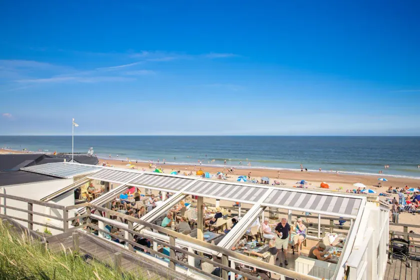 Restyled thatched villa, sea at 1 km. in cosy Domburg - Image 1