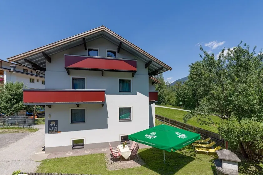 Chalet i Fügen tæt på Hochzillertal Ski - Image 1
