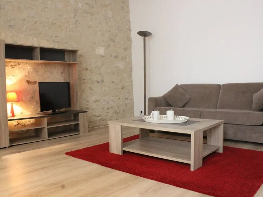 Modern Charm, Old Port, Sleeps 4 - Image 1