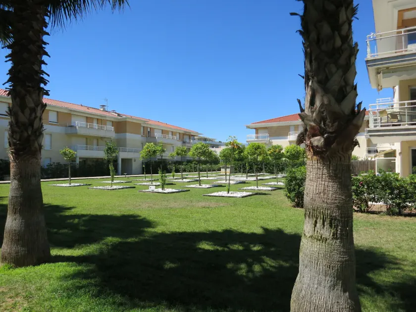 Les Jardins d'Antibes: Hav, Pool, ugeneret terrasse - Image 1
