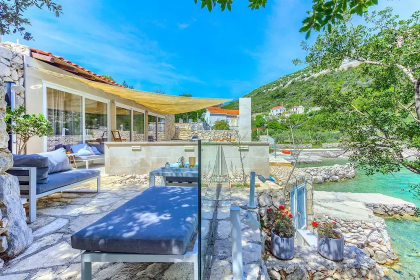 Amara Cottage - Joyau en bord de mer avec piscine chauffée pouvant accueillir jusqu'à cinq personnes - Image 1