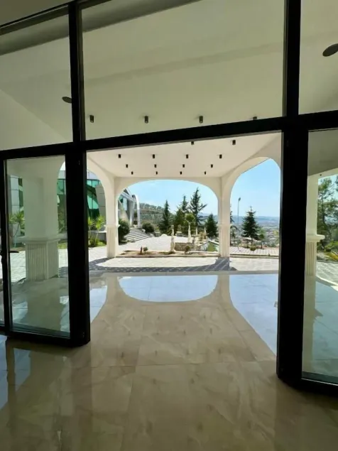 Hotel Panorama & Spa Elbasan - Image 1