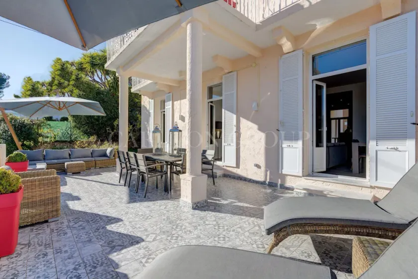 SUPERBE MAISON 6 ch, 4 sdb, terrasses et billard - Image 1