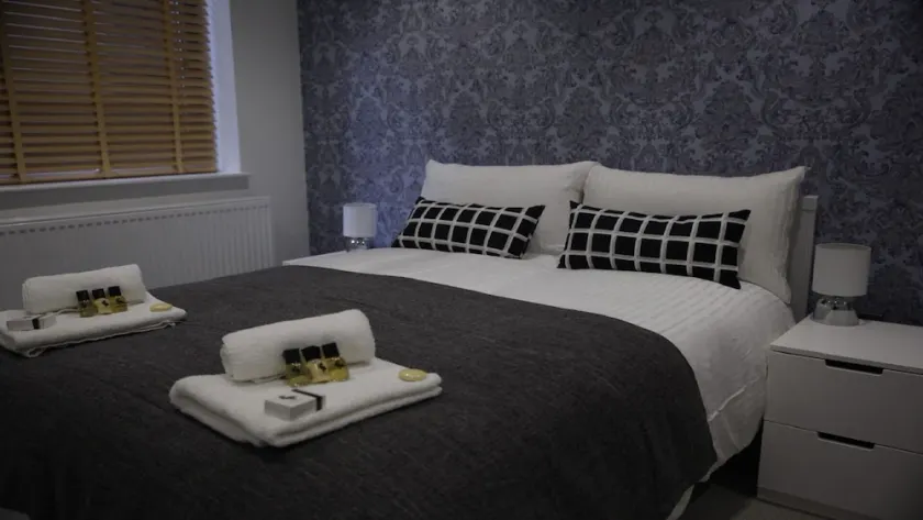 Shepherd Serviced Apartments - Image 1
