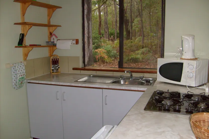 Chalet 3, ubicado en un hermoso arbusto en Timberline Trail - Image 1