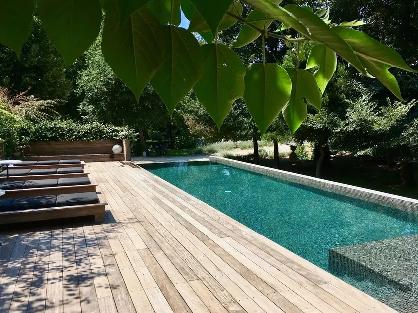 Magnifique Gîte avec piscine à débordement au Château de Jouques - Image 1