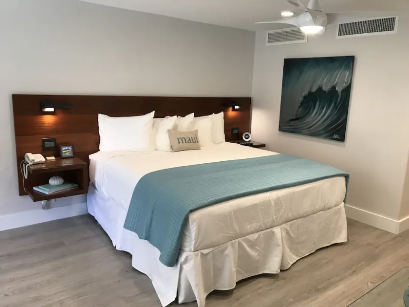 Meilleur emplacement! Studio Kaanapali rénové et flambant neuf! Voir les avis! - Image 1